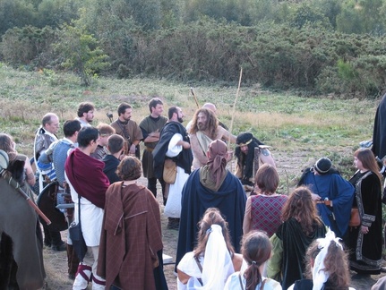 70 Lailoken harangue la foule