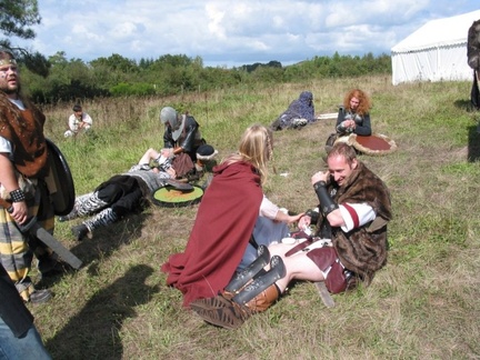 73 On soigne les blesses